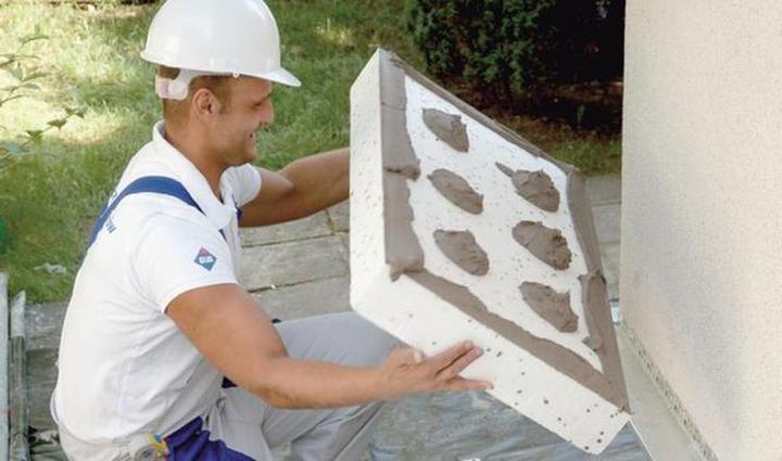 Klejenie styropianu klejem na gorąco