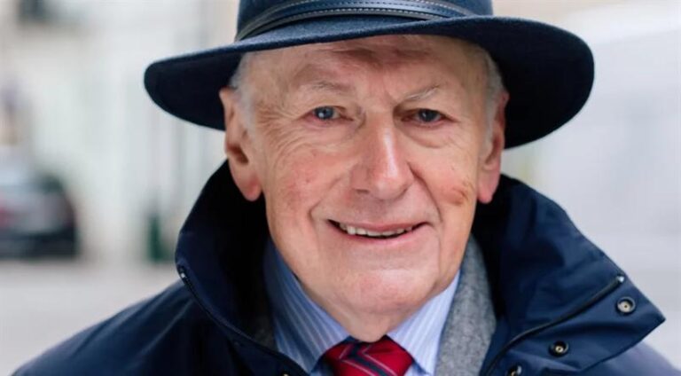 Zaufanie jako fundament społeczeństwa według Sztompki – kluczowe wnioski w formacie PDF