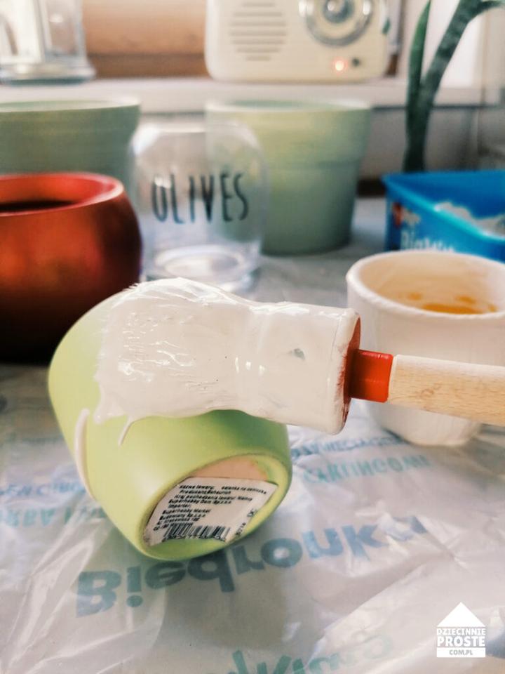 Malowanie ceramicznych doniczek