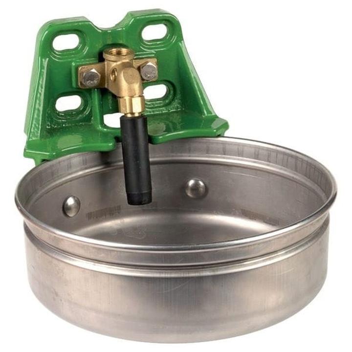 Montaż poidła dla bydła