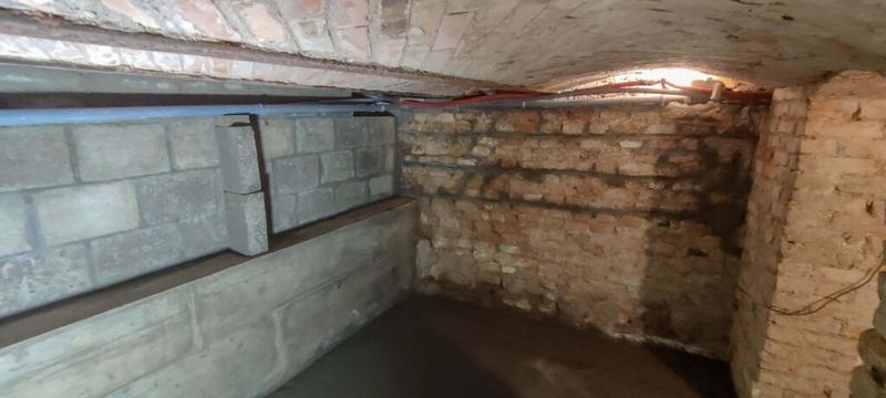 Naprawa pękniętych fundamentów