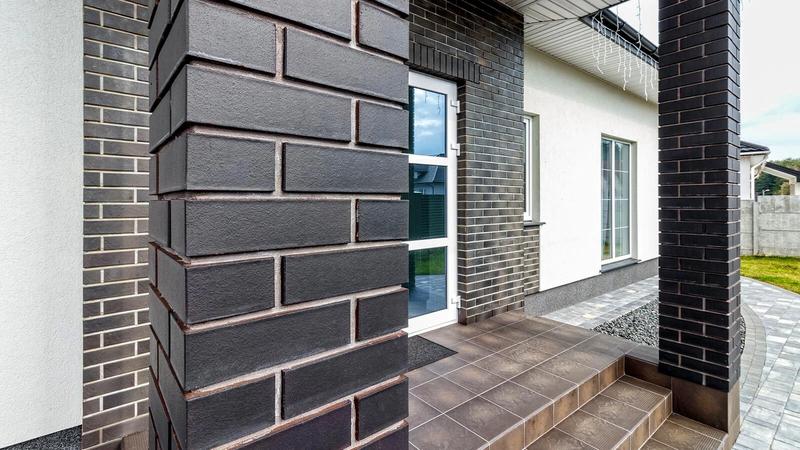 Koszt fundamentu pod ogrodzenie z klinkieru