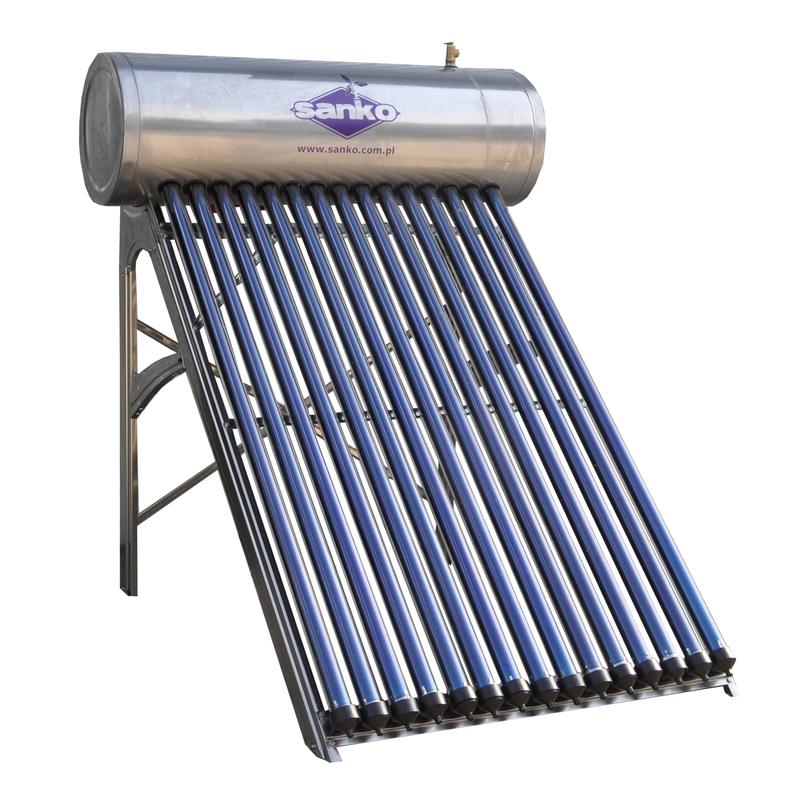 Montaż kolektora słonecznego na dachu