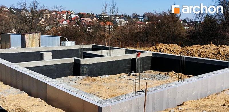 Porównanie tradycyjnych i nowych materiałów