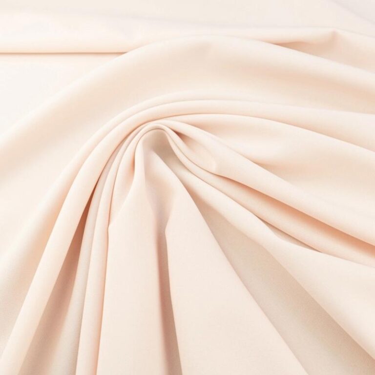 Sekret uzyskania idealnego koloru cielistego z farb akrylowych