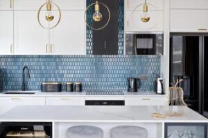 Perfekcyjne ułożenie płytek w kuchni na podłodze – sprawdź nasze porady!