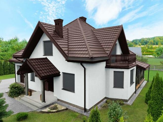 Kolory elewacji do brązowego dachu